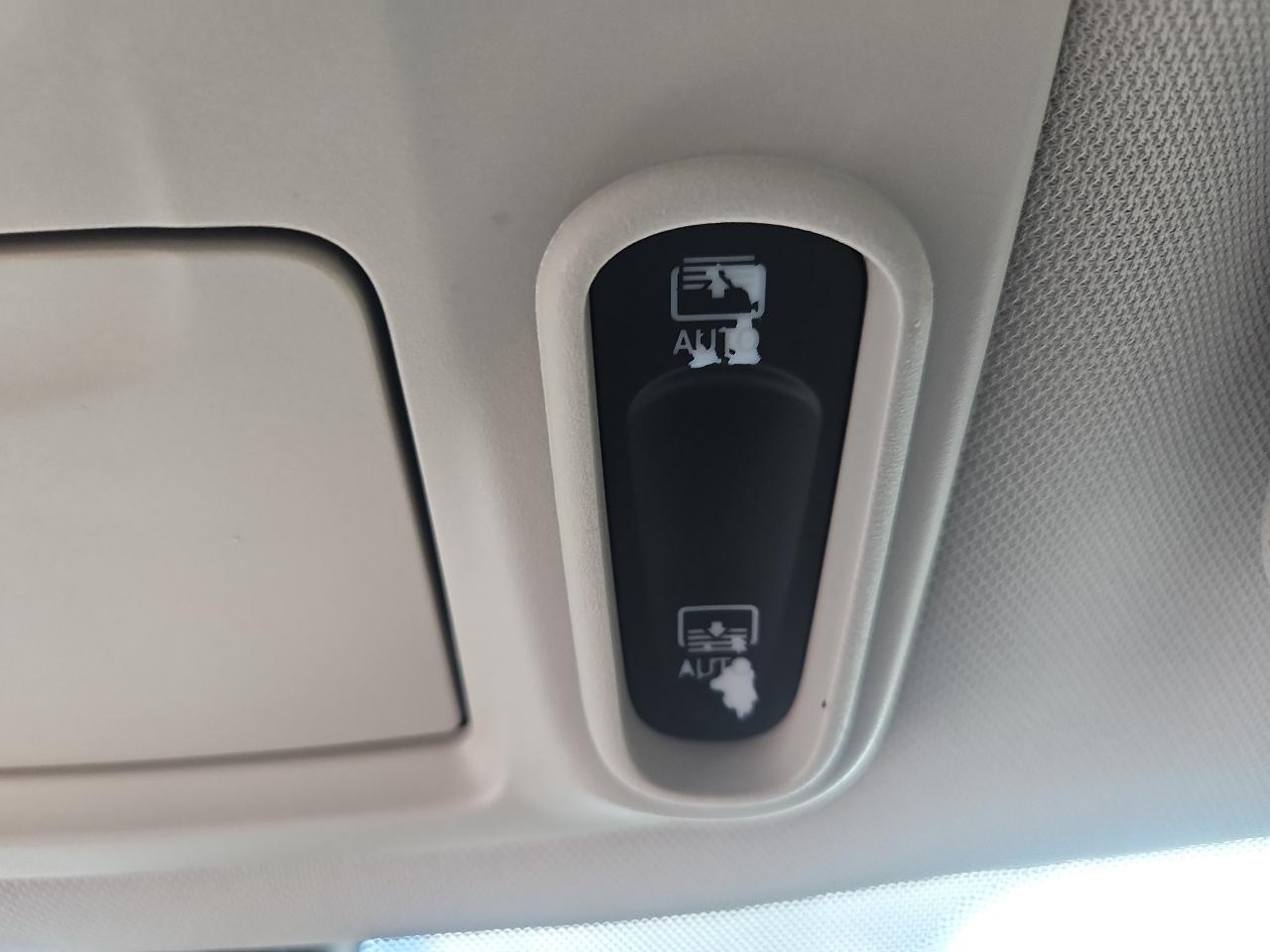 Chrysler Pacifica Limited FWD 2017