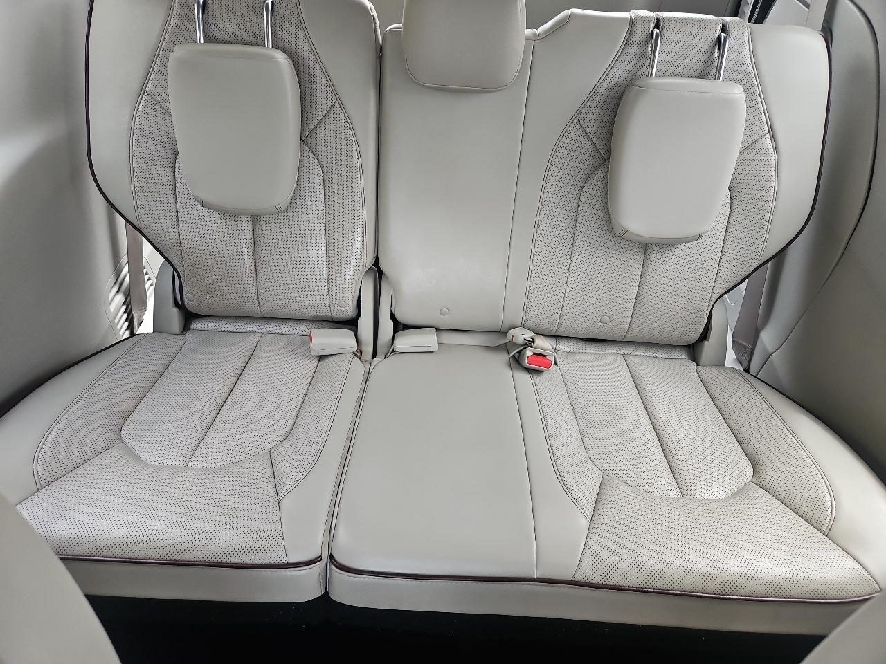 Chrysler Pacifica Limited FWD 2017