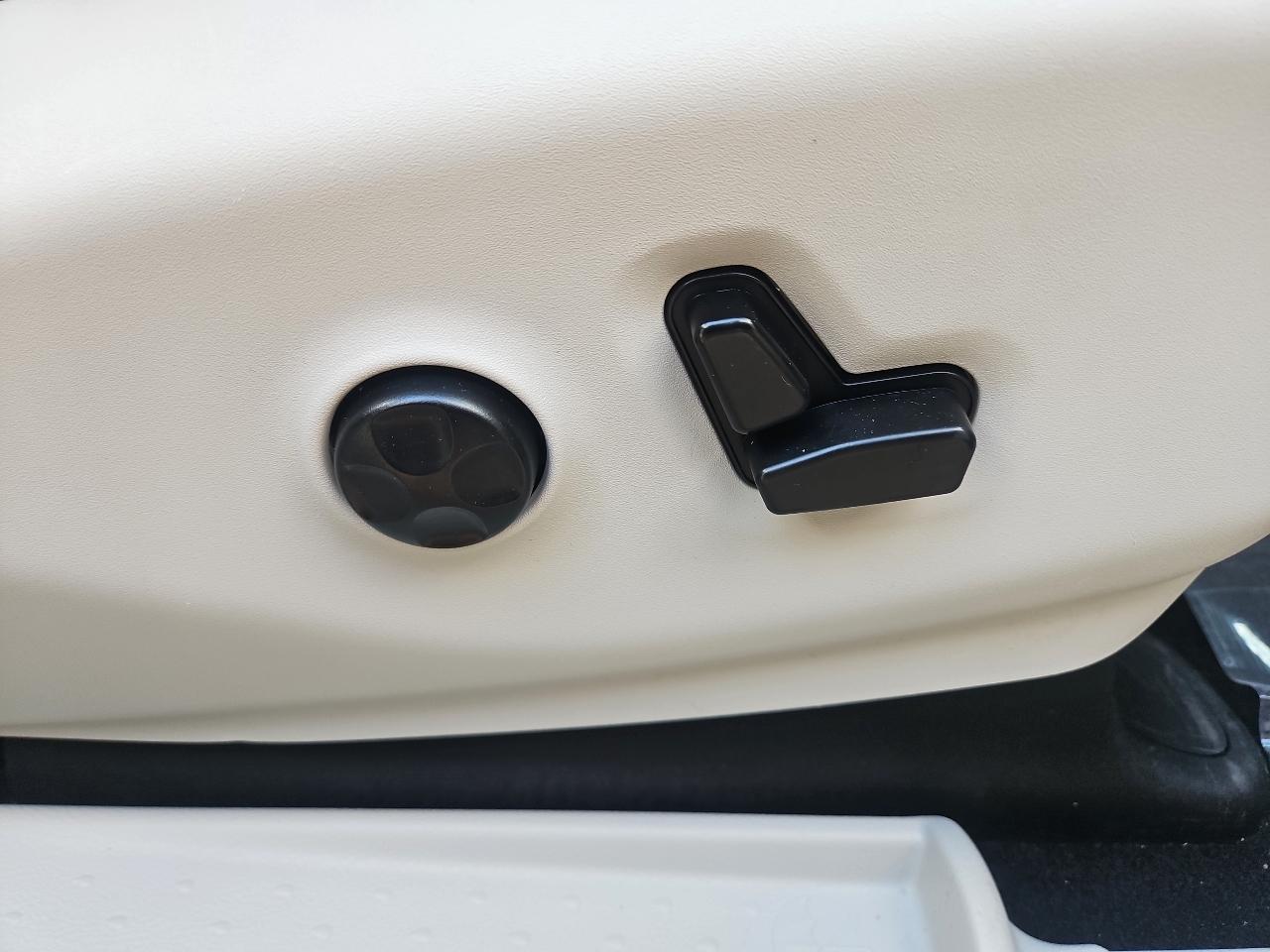 Chrysler Pacifica Limited FWD 2017