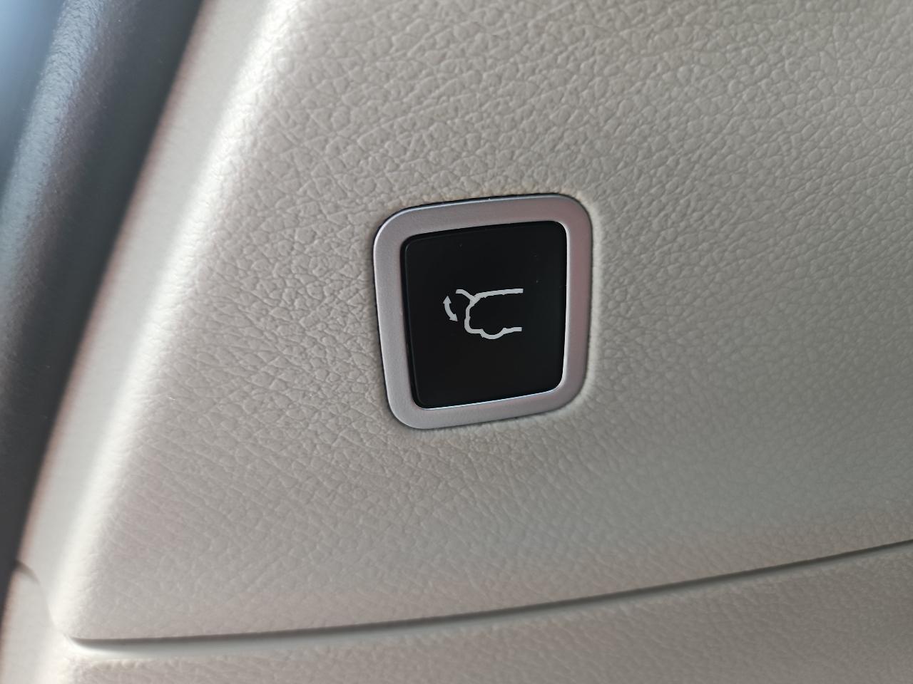 Chrysler Pacifica Limited FWD 2017