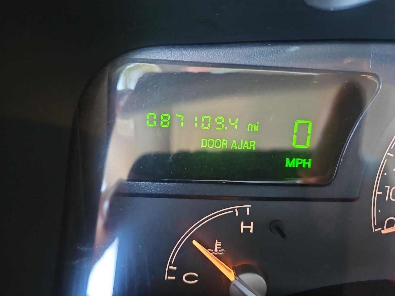 Lincoln Town Car 4dr Sdn Signature 2005