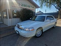 2005 Lincoln Town Car 
