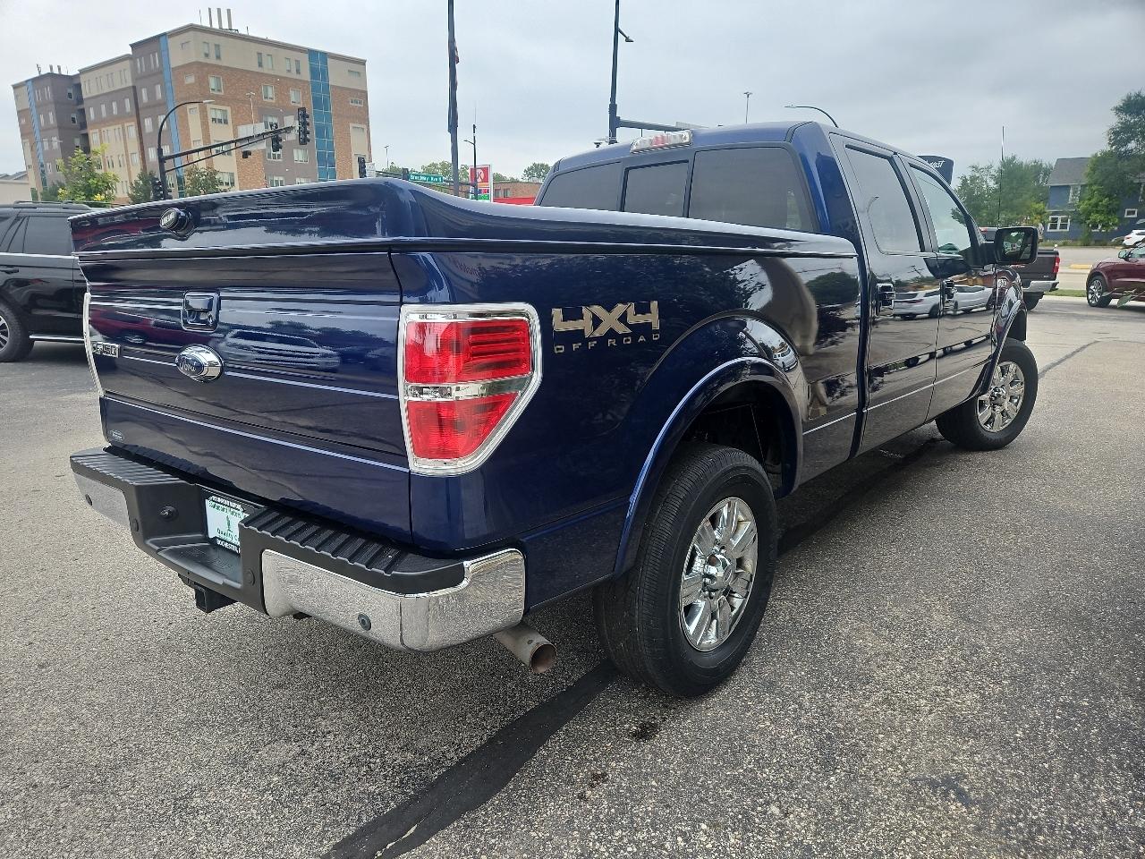 Ford F-150 4WD SuperCrew 145" Lariat 2012