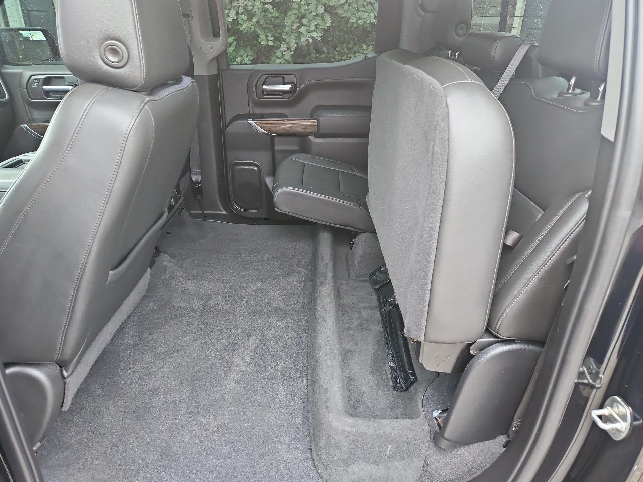 Chevrolet Silverado 1500 4WD Crew Cab 147" RST 2020