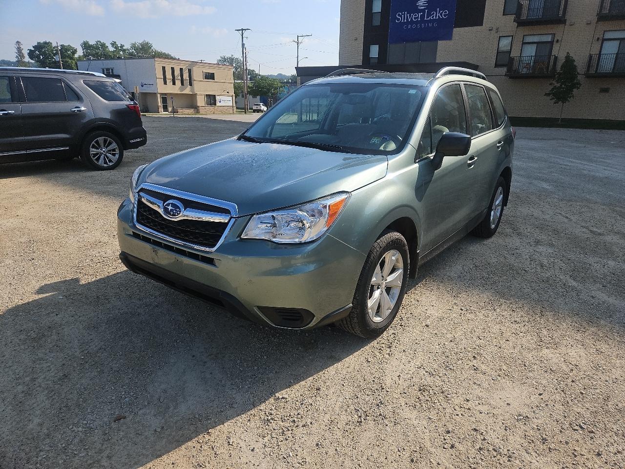 Subaru Forester 4dr CVT 2.5i PZEV 2016