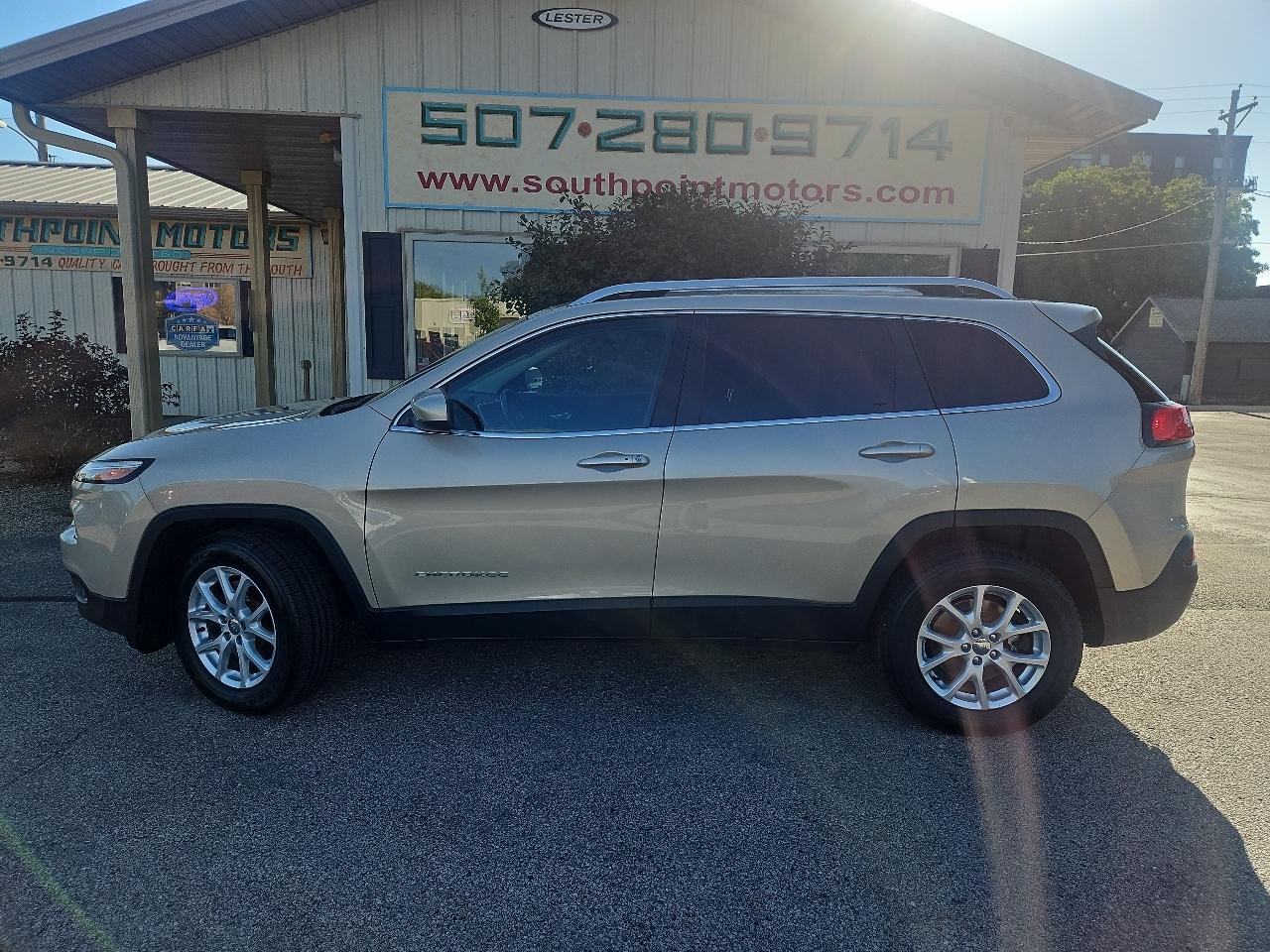 Jeep Cherokee 4WD 4dr Latitude 2014