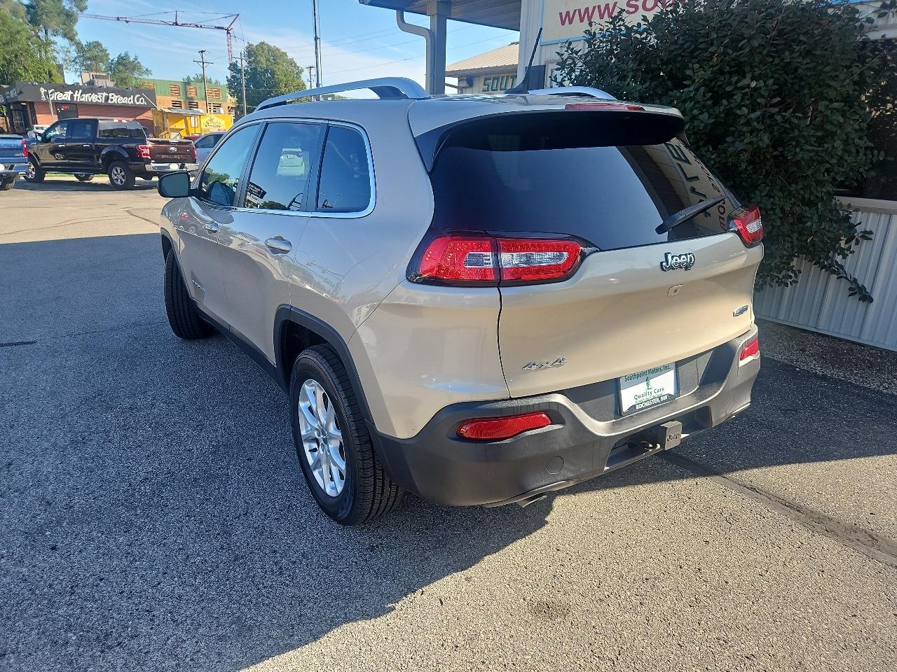 Jeep Cherokee 4WD 4dr Latitude 2014