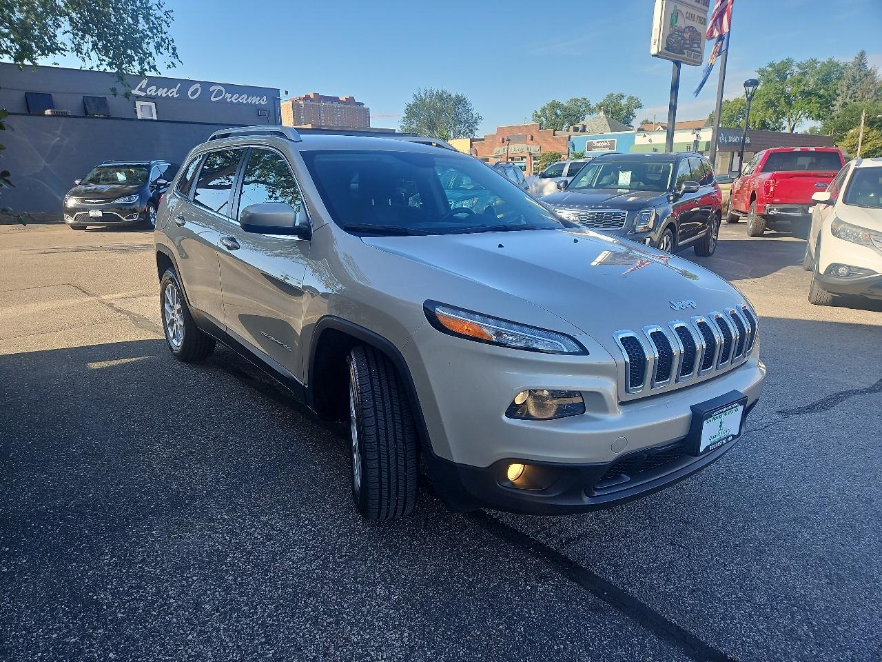 Jeep Cherokee 4WD 4dr Latitude 2014