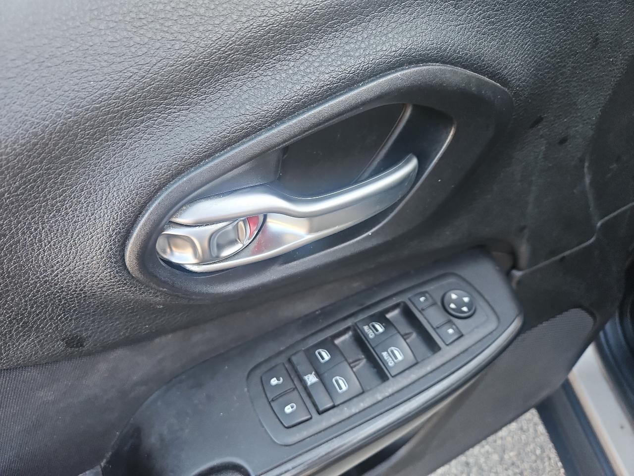 Jeep Cherokee 4WD 4dr Latitude 2014