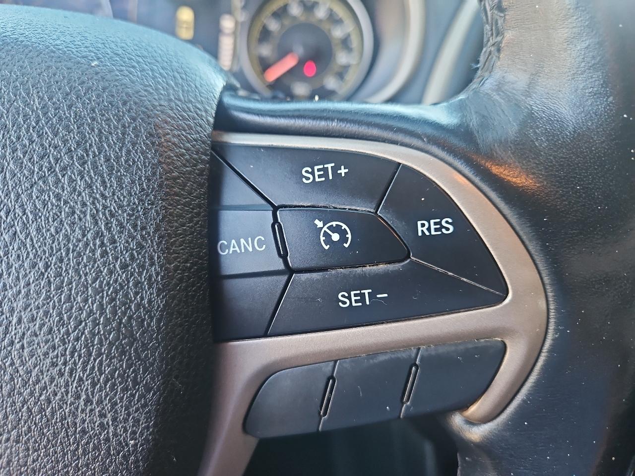 Jeep Cherokee 4WD 4dr Latitude 2014