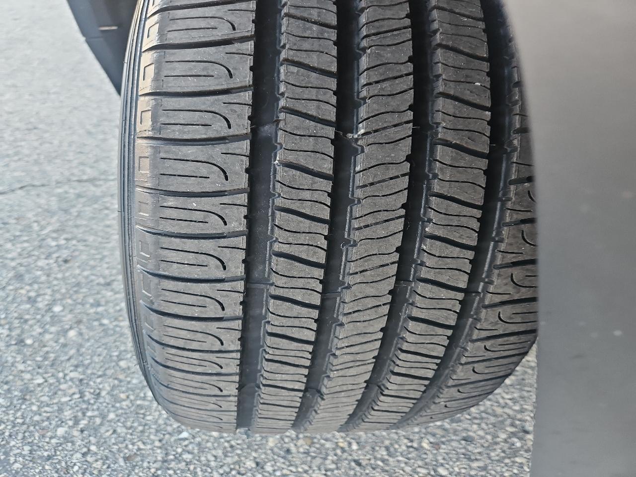 Jeep Cherokee 4WD 4dr Latitude 2014