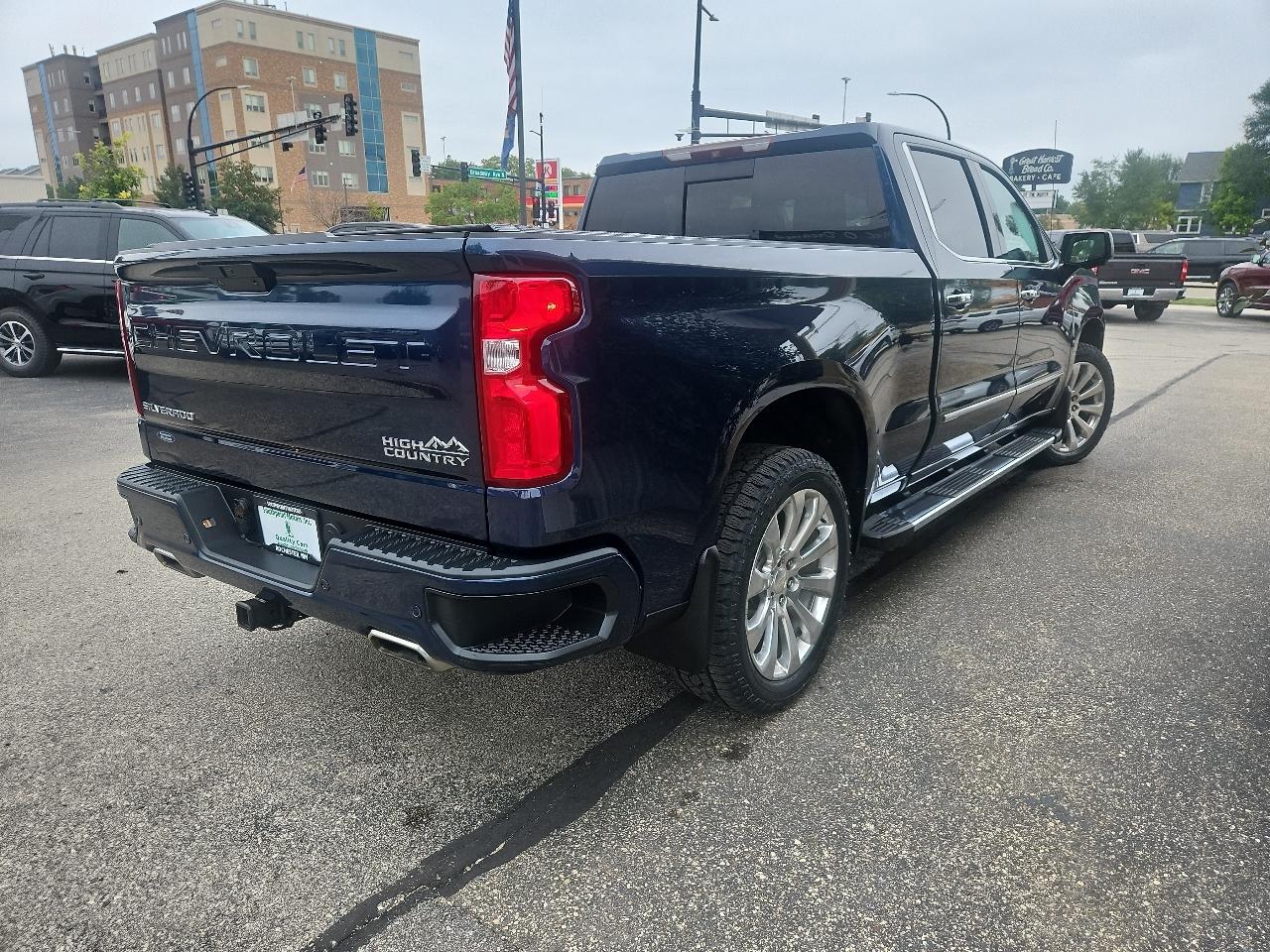 Chevrolet Silverado 1500 4WD Crew Cab 157" High Country 2019