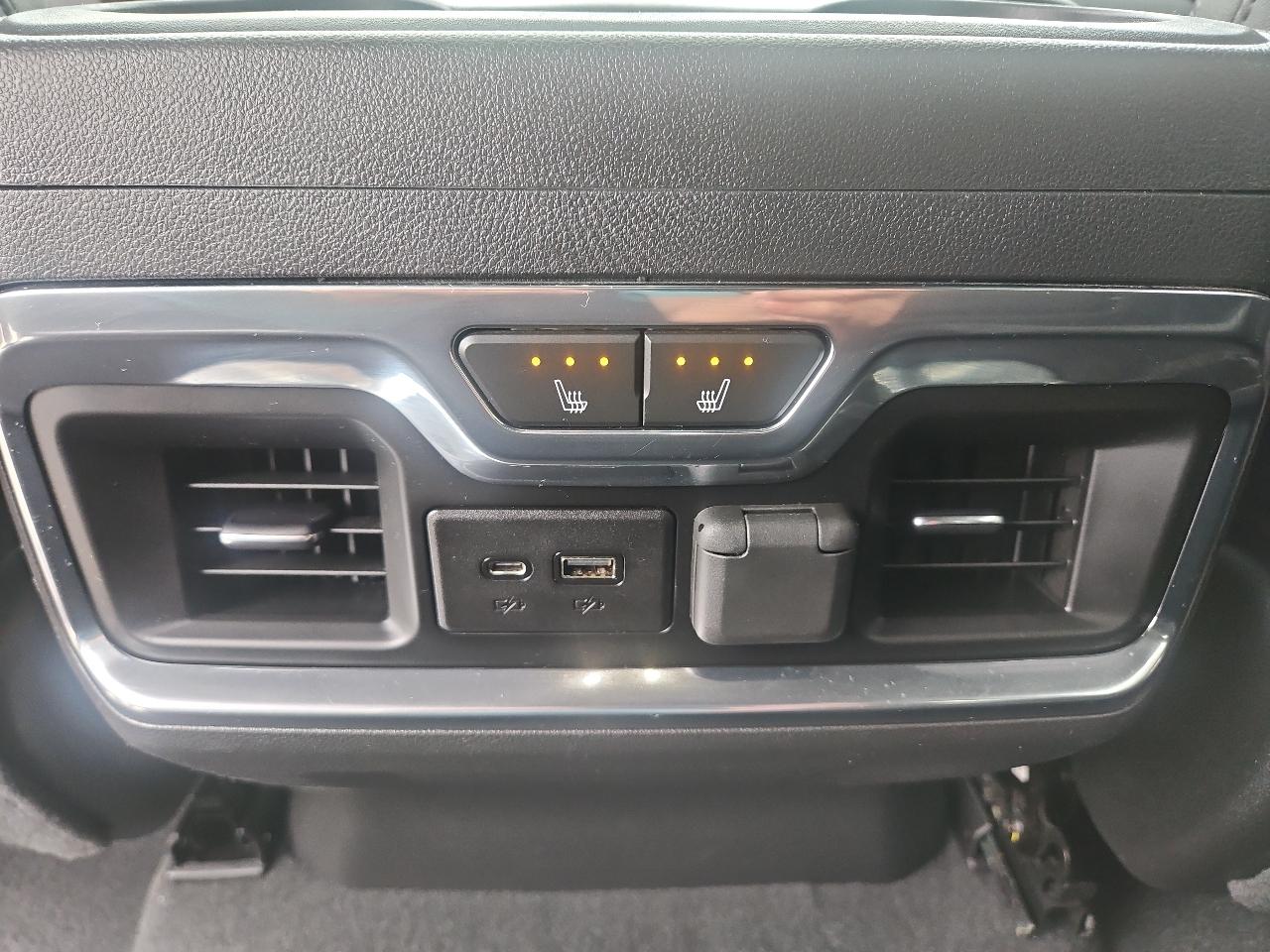 Chevrolet Silverado 1500 4WD Crew Cab 157" High Country 2019