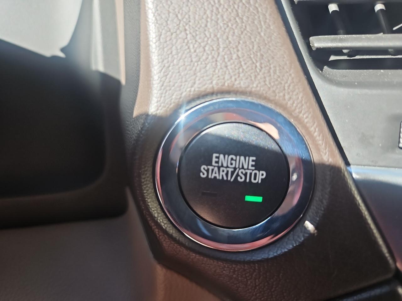 Chevrolet Suburban 4WD 4dr LTZ 2015