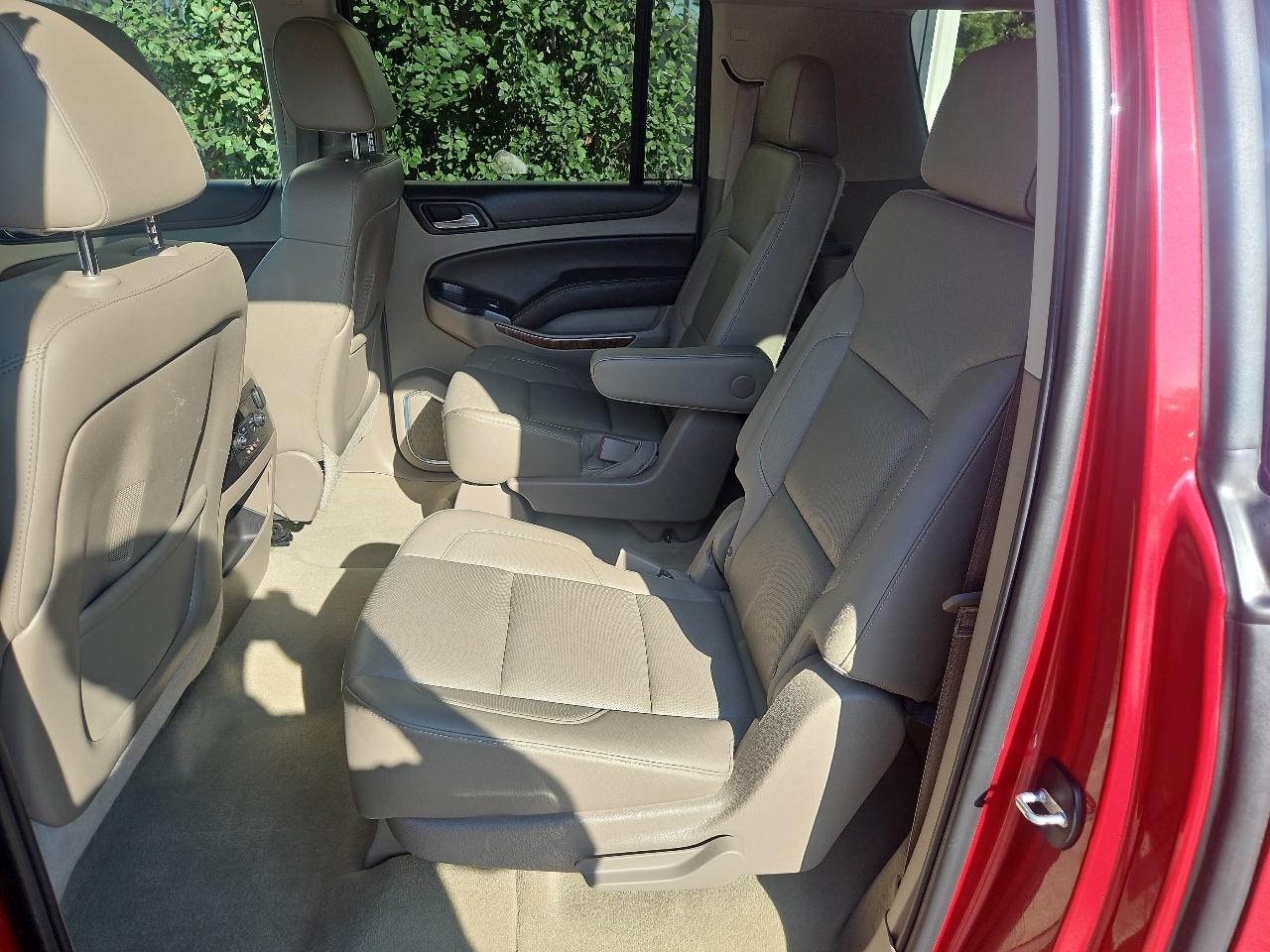 Chevrolet Suburban 4WD 4dr LTZ 2015
