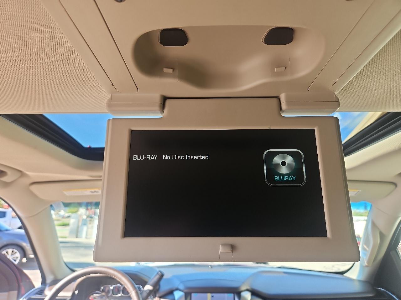 Chevrolet Suburban 4WD 4dr LTZ 2015