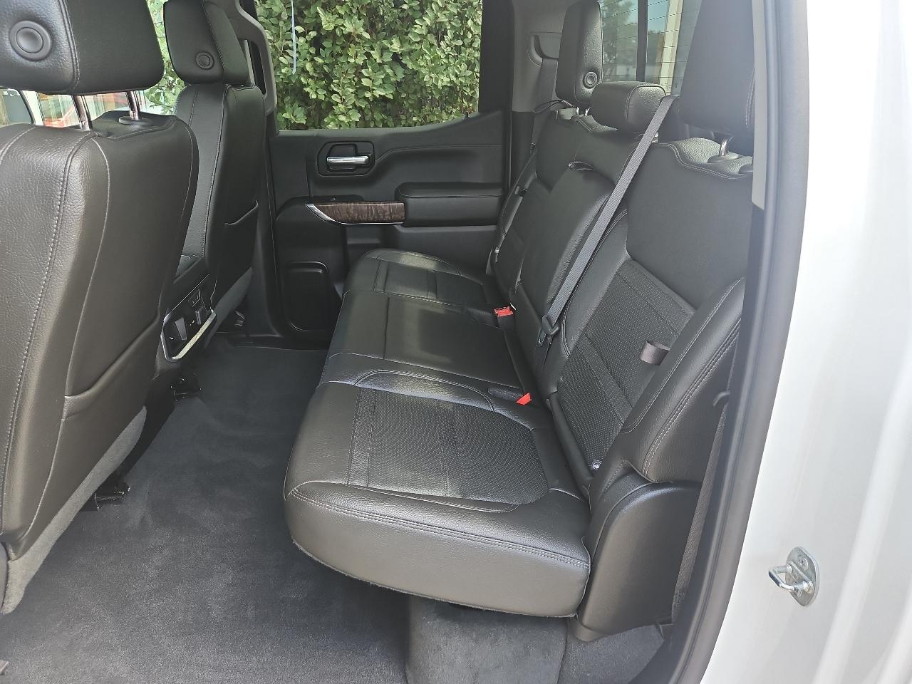 GMC Sierra 1500 4WD Crew Cab 147" Denali 2019