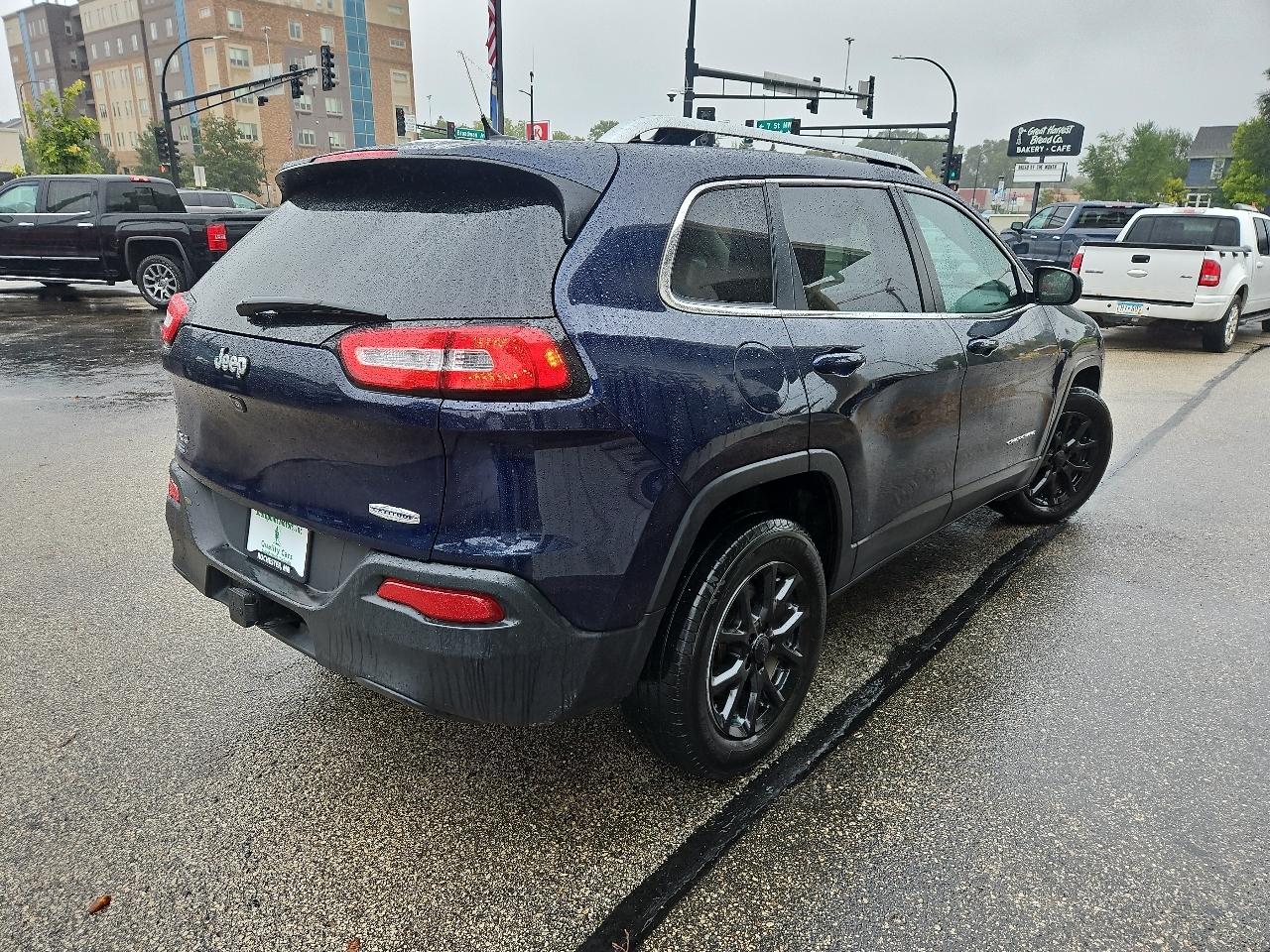 Jeep Cherokee 4WD 4dr Latitude 2014