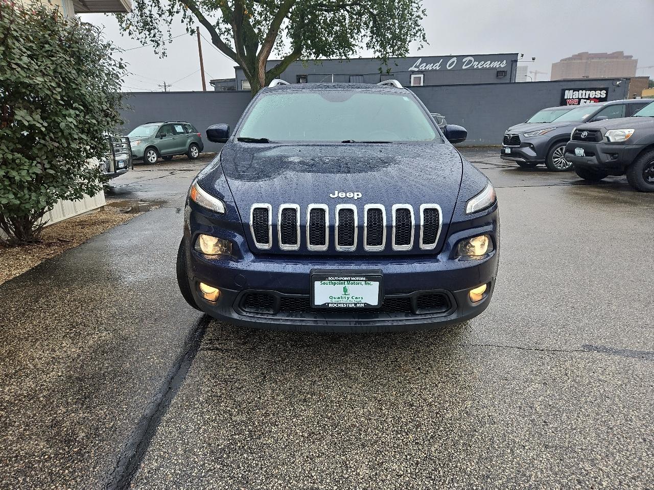 Jeep Cherokee 4WD 4dr Latitude 2014