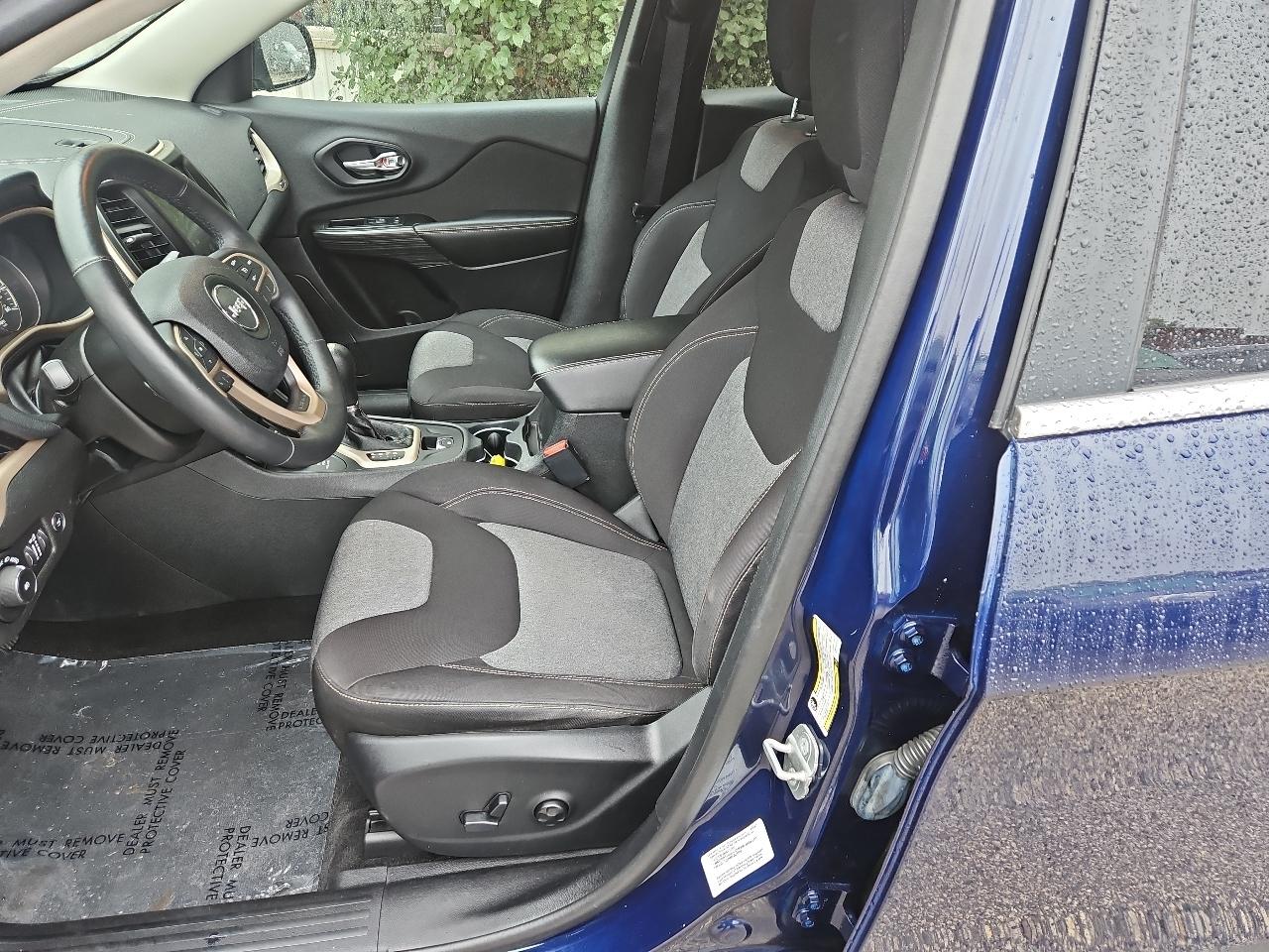 Jeep Cherokee 4WD 4dr Latitude 2014
