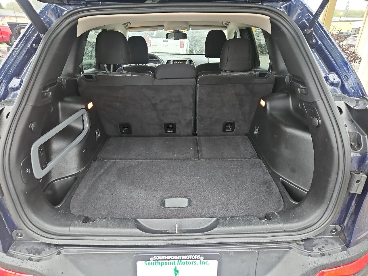 Jeep Cherokee 4WD 4dr Latitude 2014