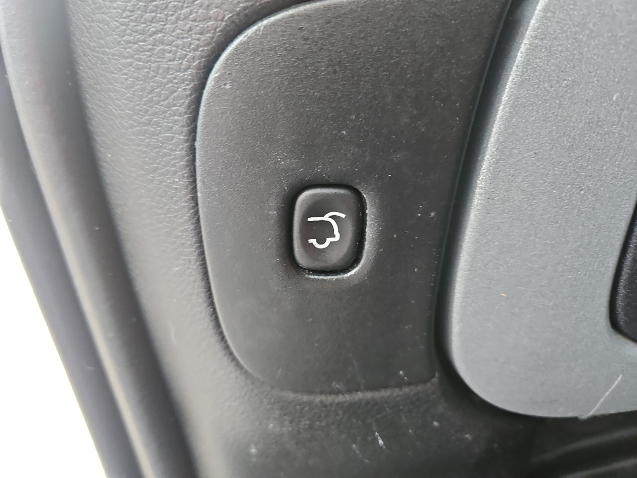 Jeep Cherokee 4WD 4dr Latitude 2014