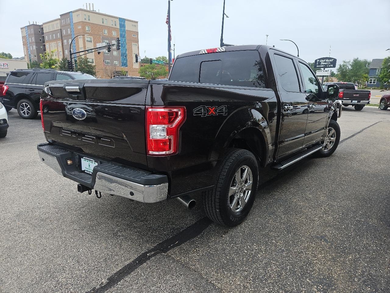 Ford F-150 4WD SuperCab 145" XLT 2019