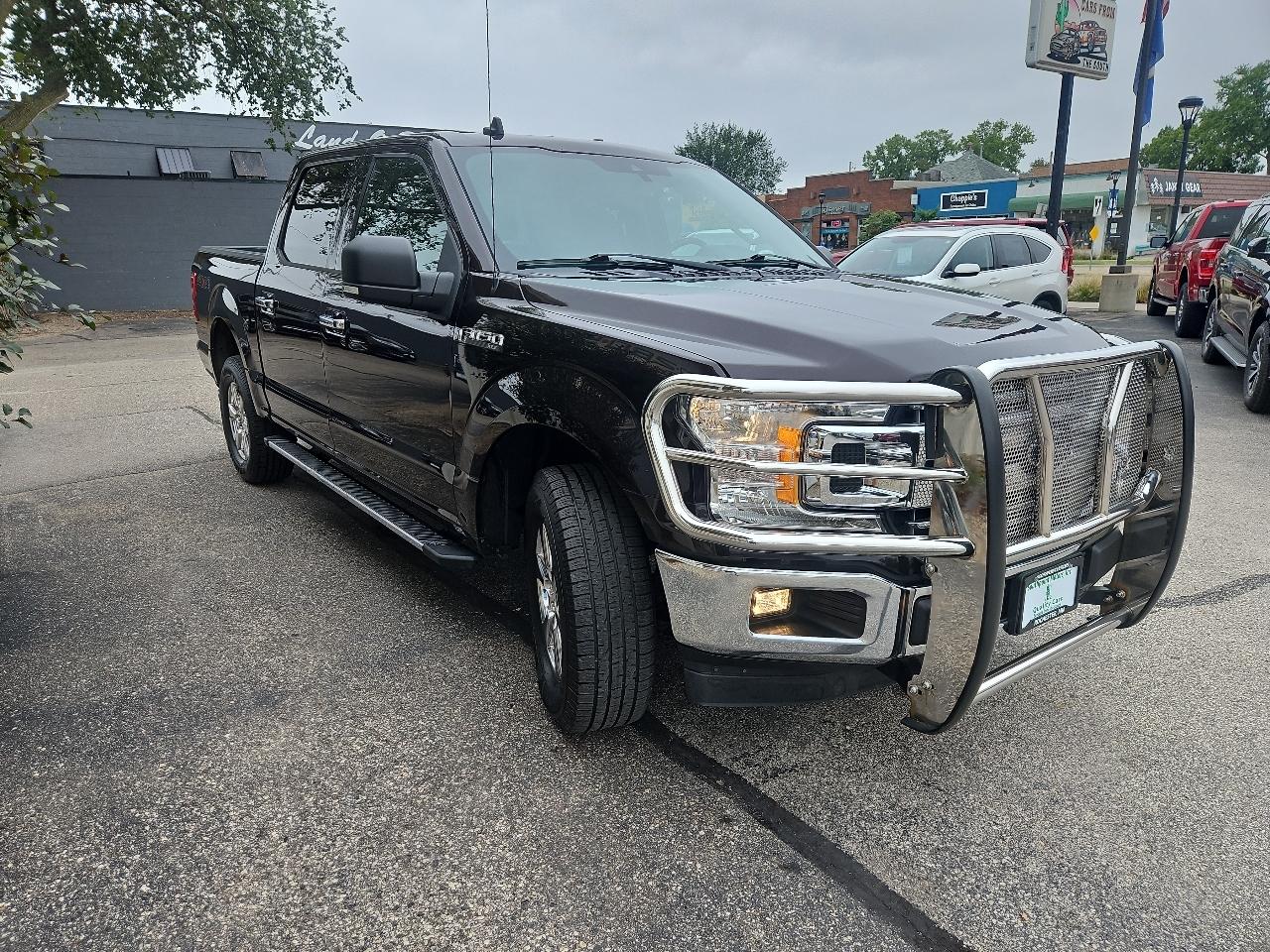 Ford F-150 4WD SuperCab 145" XLT 2019