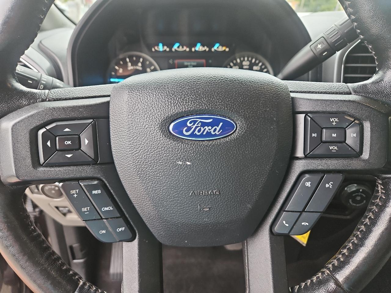 Ford F-150 4WD SuperCab 145" XLT 2019