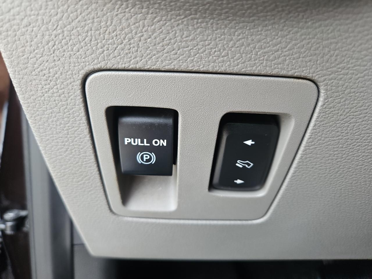 Ford F-150 4WD SuperCab 145" XLT 2019