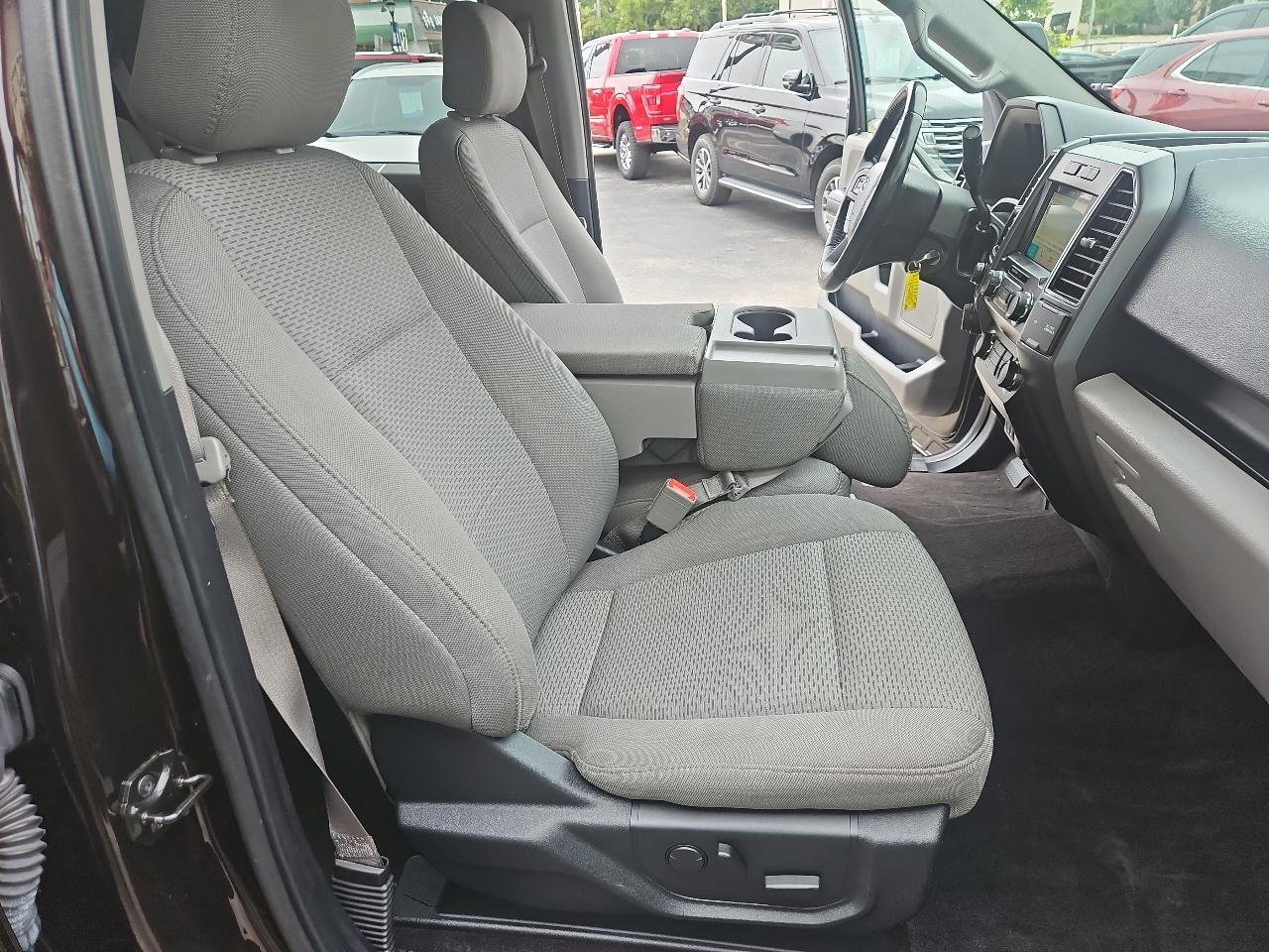 Ford F-150 4WD SuperCab 145" XLT 2019