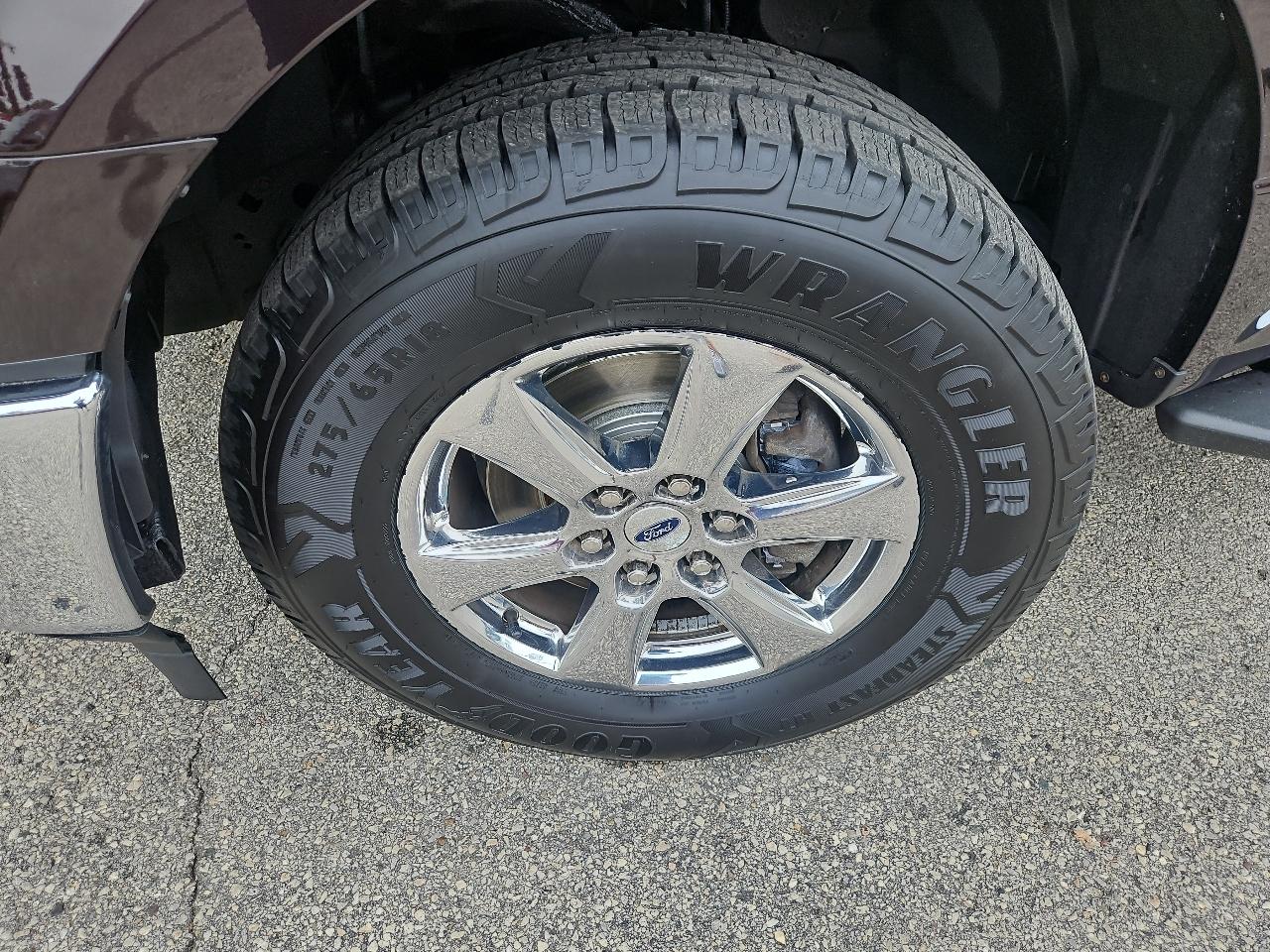 Ford F-150 4WD SuperCab 145" XLT 2019
