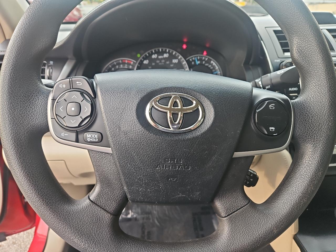 Toyota Camry 4dr Sdn I4 Auto SE Sport Limited Edition (Natl) 2012
