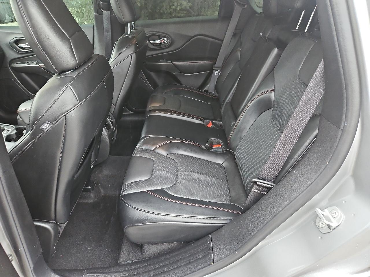 Jeep Cherokee Trailhawk 4x4 2021