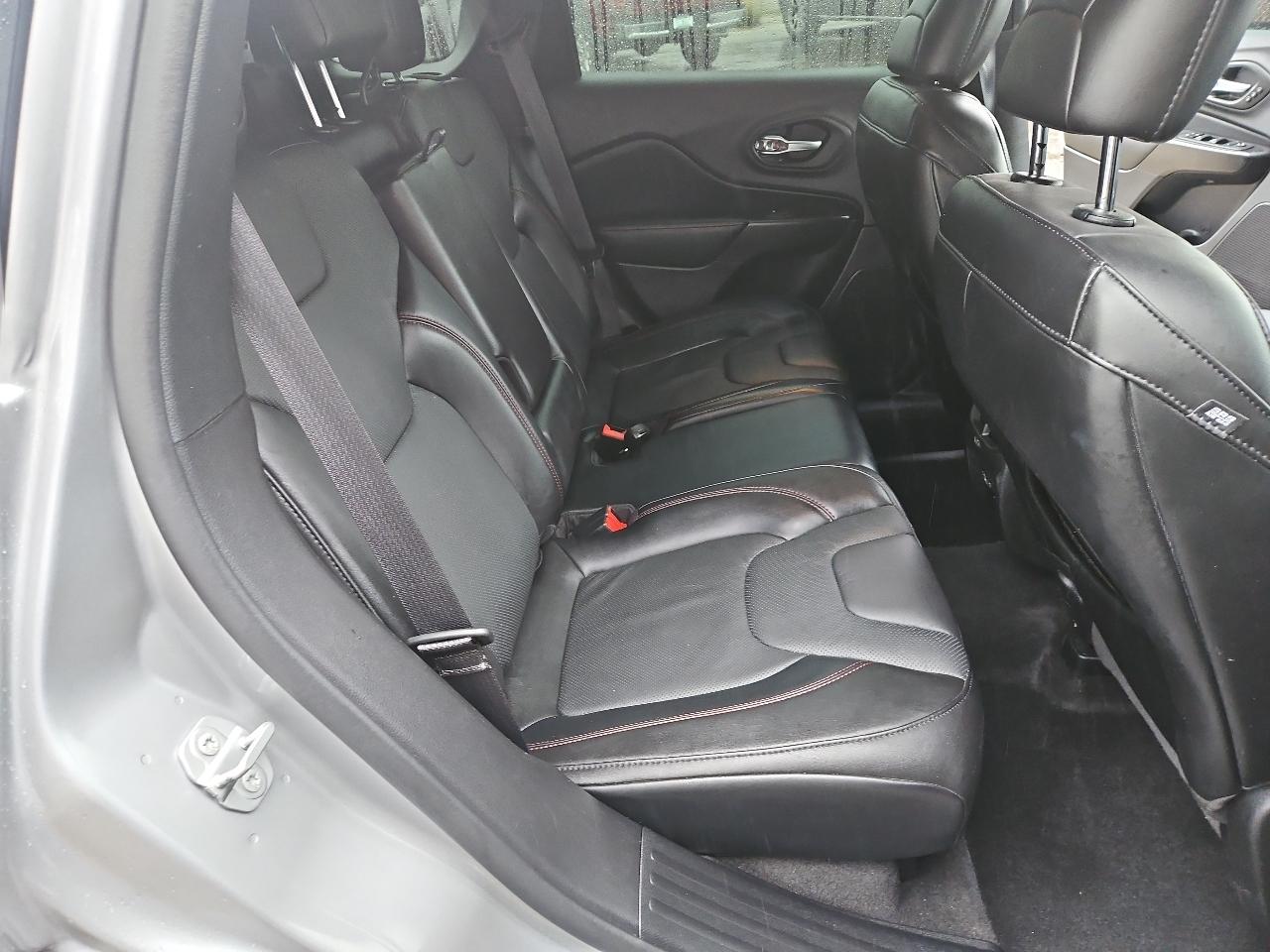 Jeep Cherokee Trailhawk 4x4 2021