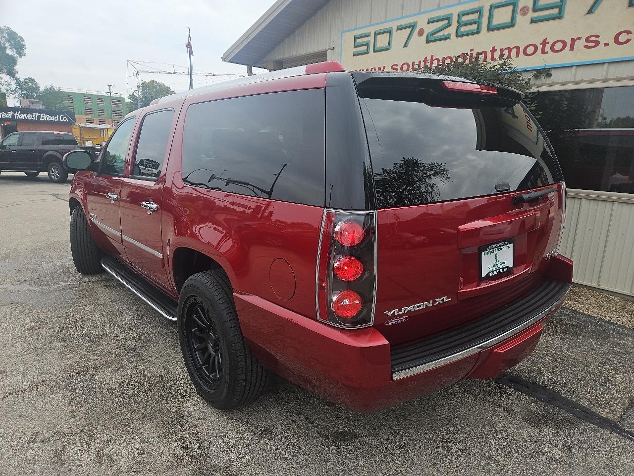 GMC Yukon XL AWD 4dr Denali 2014