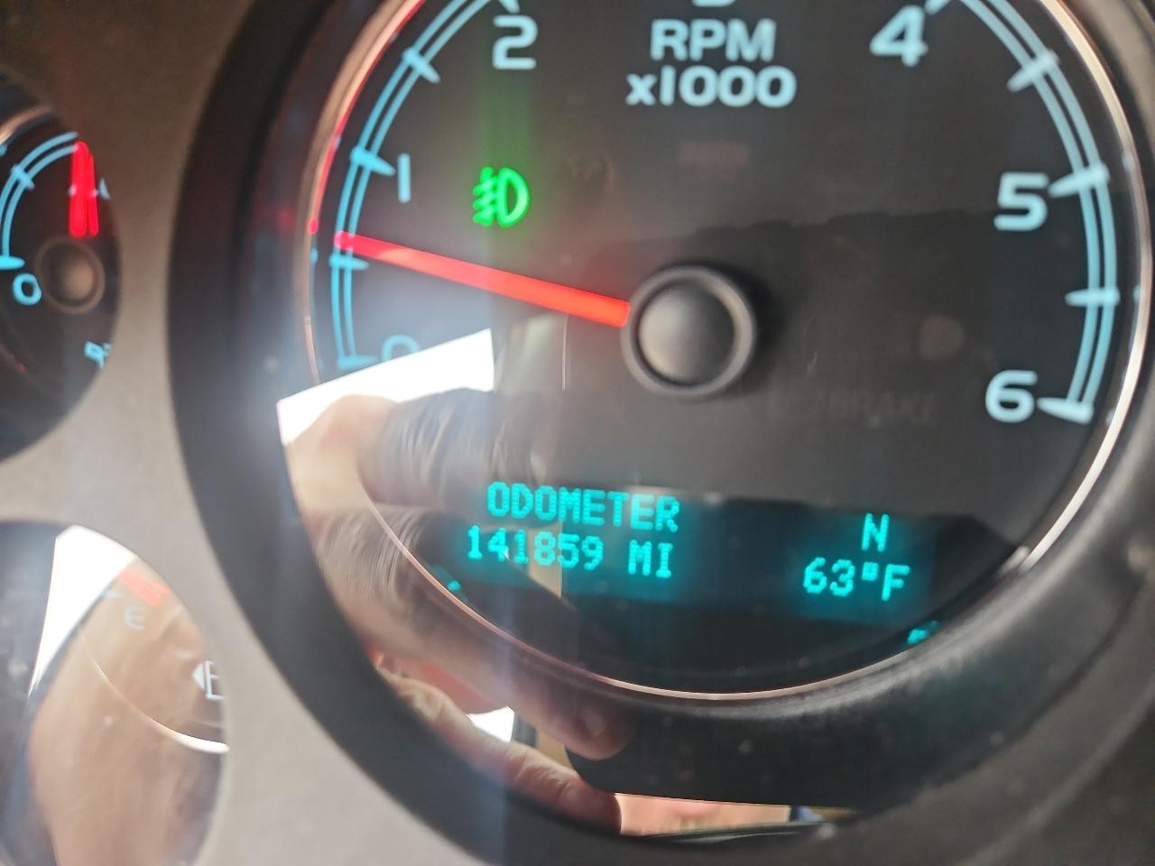 GMC Yukon XL AWD 4dr Denali 2014
