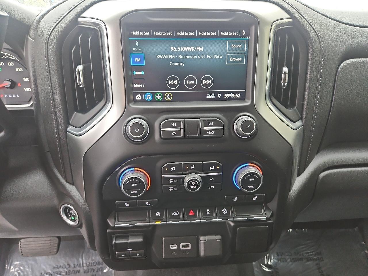 Chevrolet Silverado 1500 LTD 4WD Crew Cab 147" RST 2022