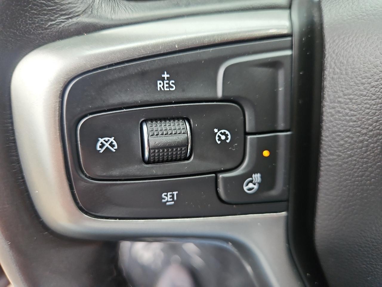 Chevrolet Silverado 1500 LTD 4WD Crew Cab 147" RST 2022