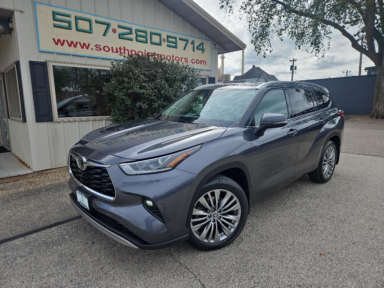 Toyota Highlander Platinum AWD (Natl) 2020