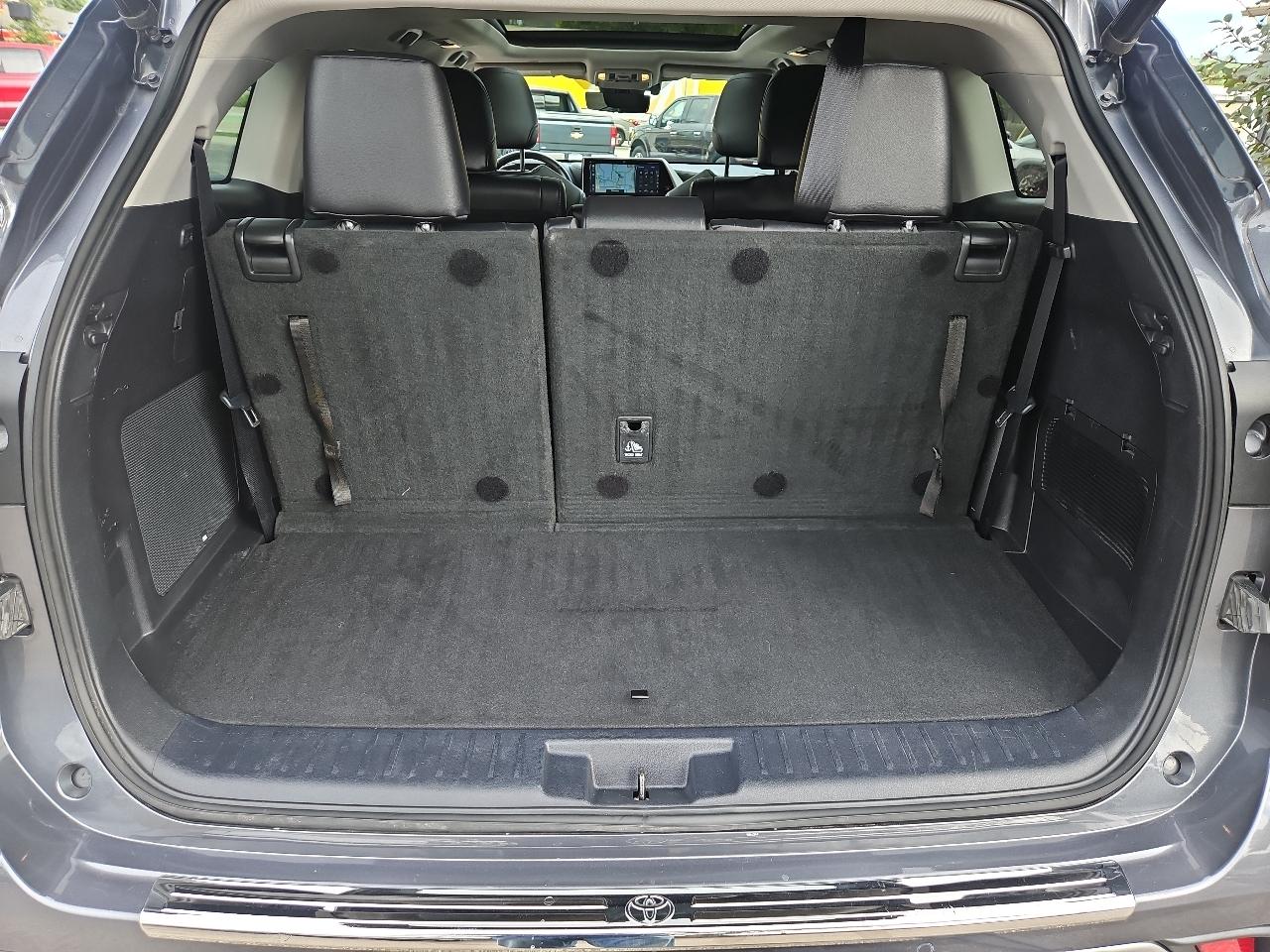 Toyota Highlander Platinum AWD (Natl) 2020