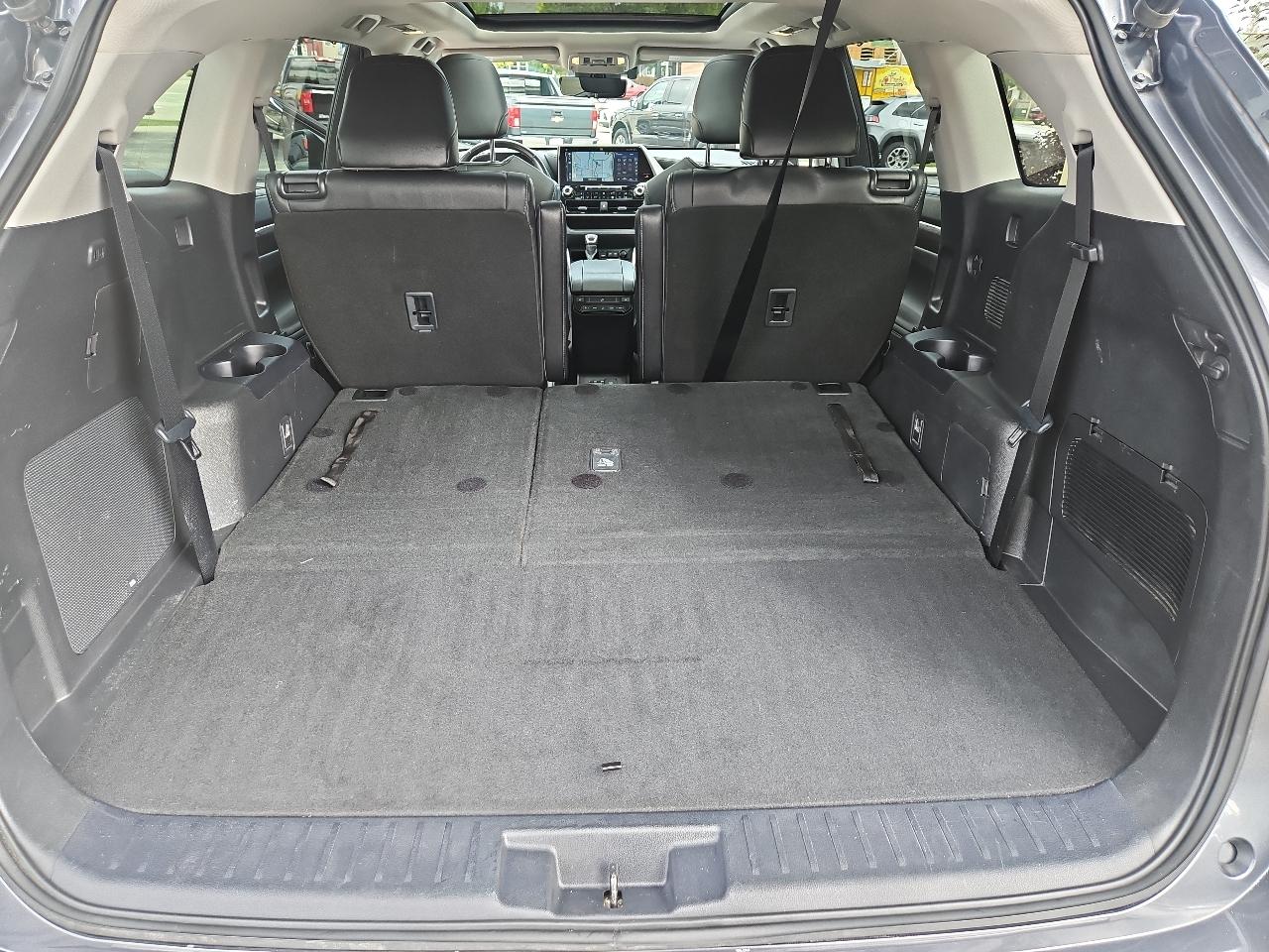 Toyota Highlander Platinum AWD (Natl) 2020