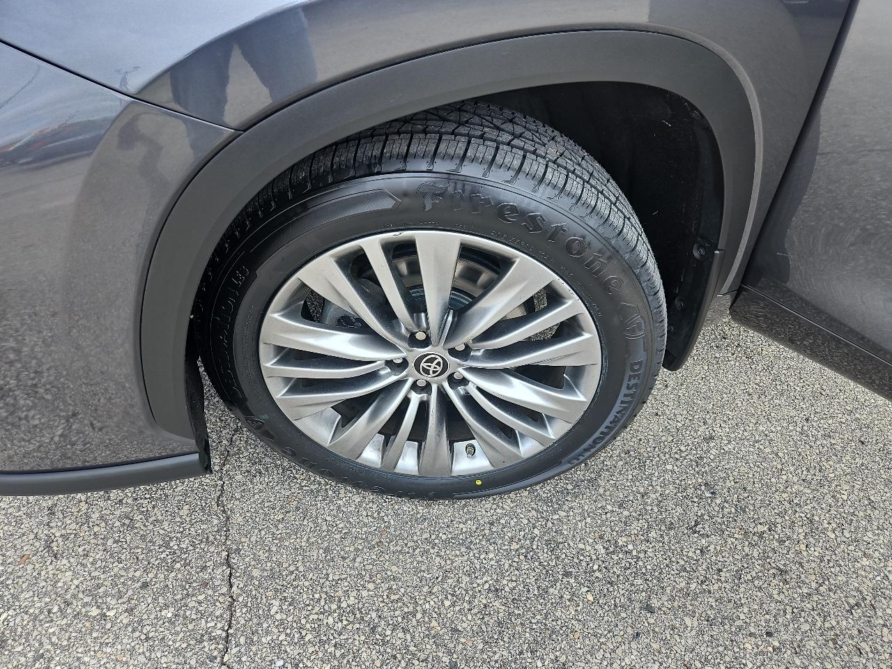 Toyota Highlander Platinum AWD (Natl) 2020