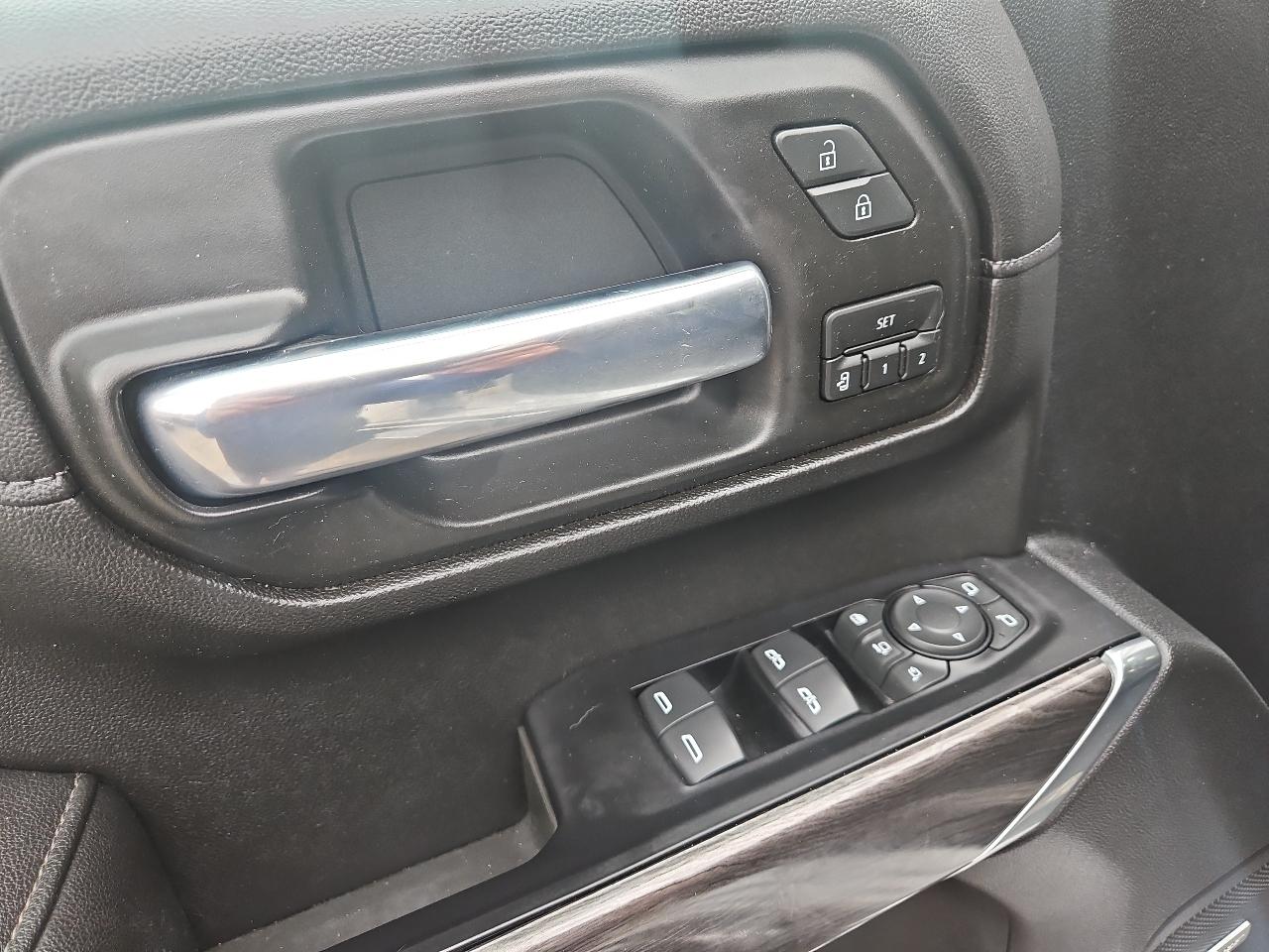 2020 Chevrolet Silverado 2500HD LTZ - Photo 9
