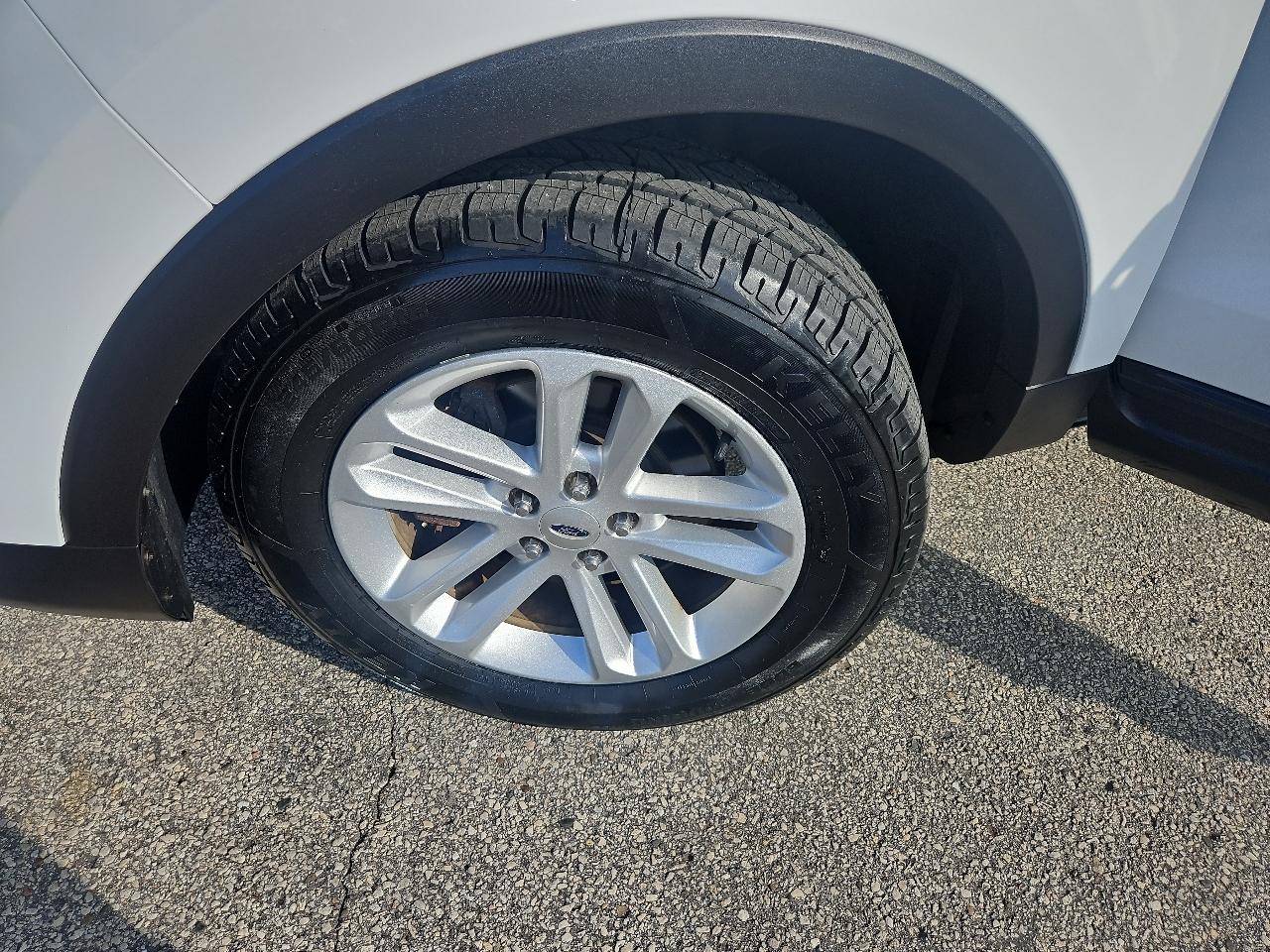 Ford Explorer 4WD 4dr Base 2015