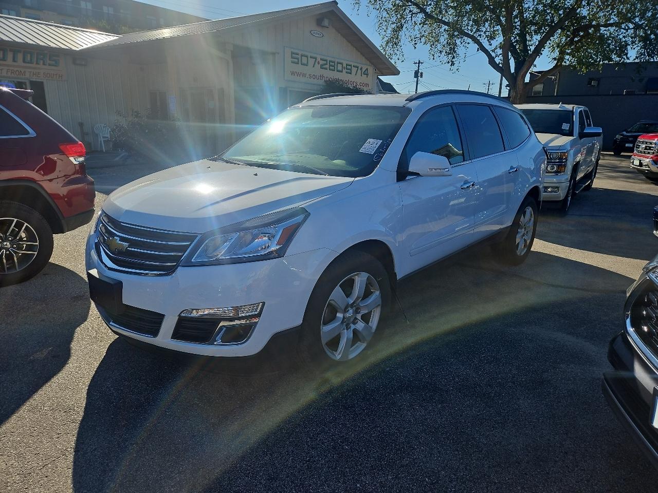 2016 Chevrolet Traverse AWD 4dr LT w/1LT