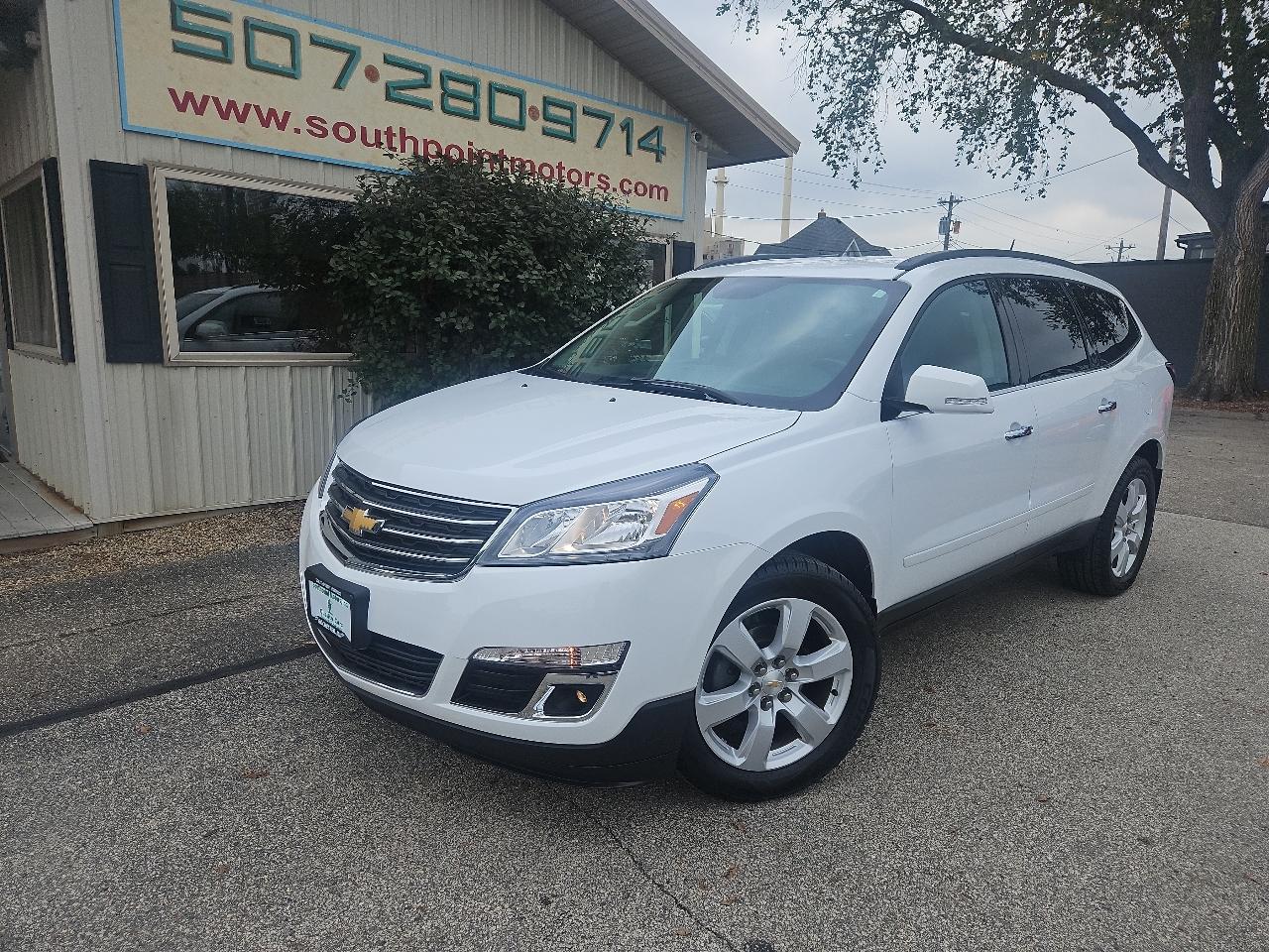 2016 Chevrolet Traverse AWD 4dr LT w/1LT