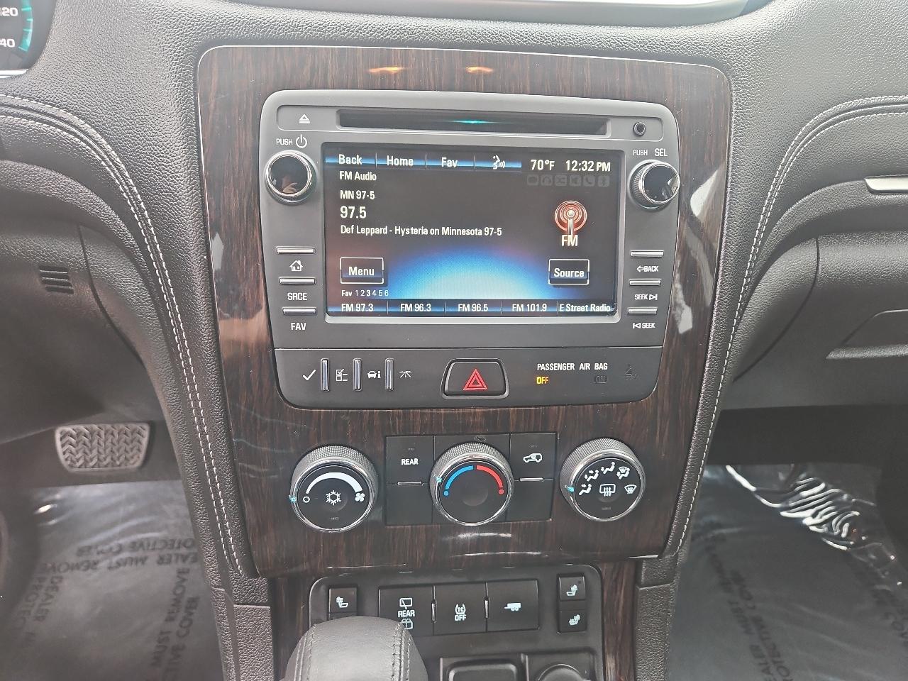 Chevrolet Traverse AWD 4dr LT w/1LT 2016