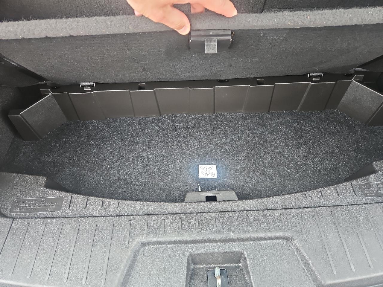 Chevrolet Traverse AWD 4dr LT w/1LT 2016
