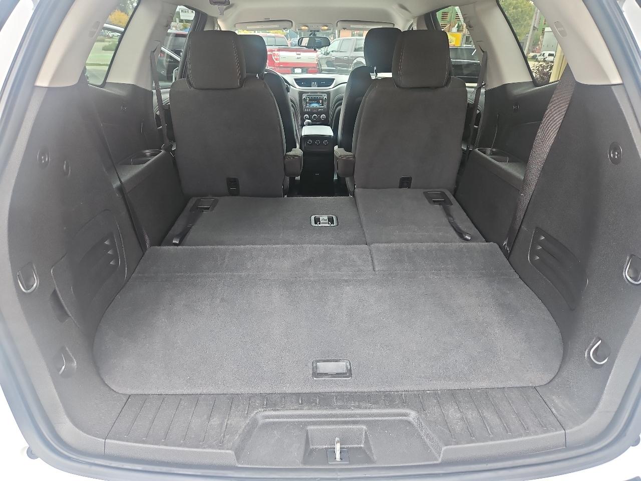 Chevrolet Traverse AWD 4dr LT w/1LT 2016
